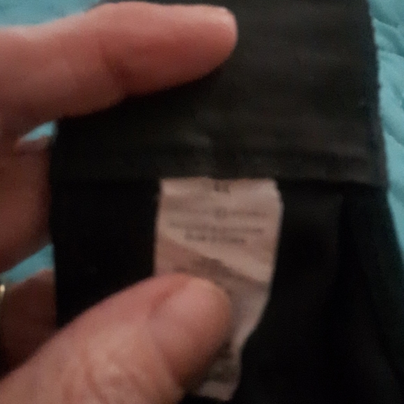 Lululemon sports bra - Picture 3 of 3